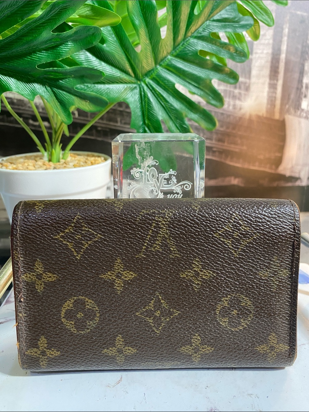 Authentic Louis Vuitton Monogram Bifold Zippy Wallet - Picture 8 of 15
